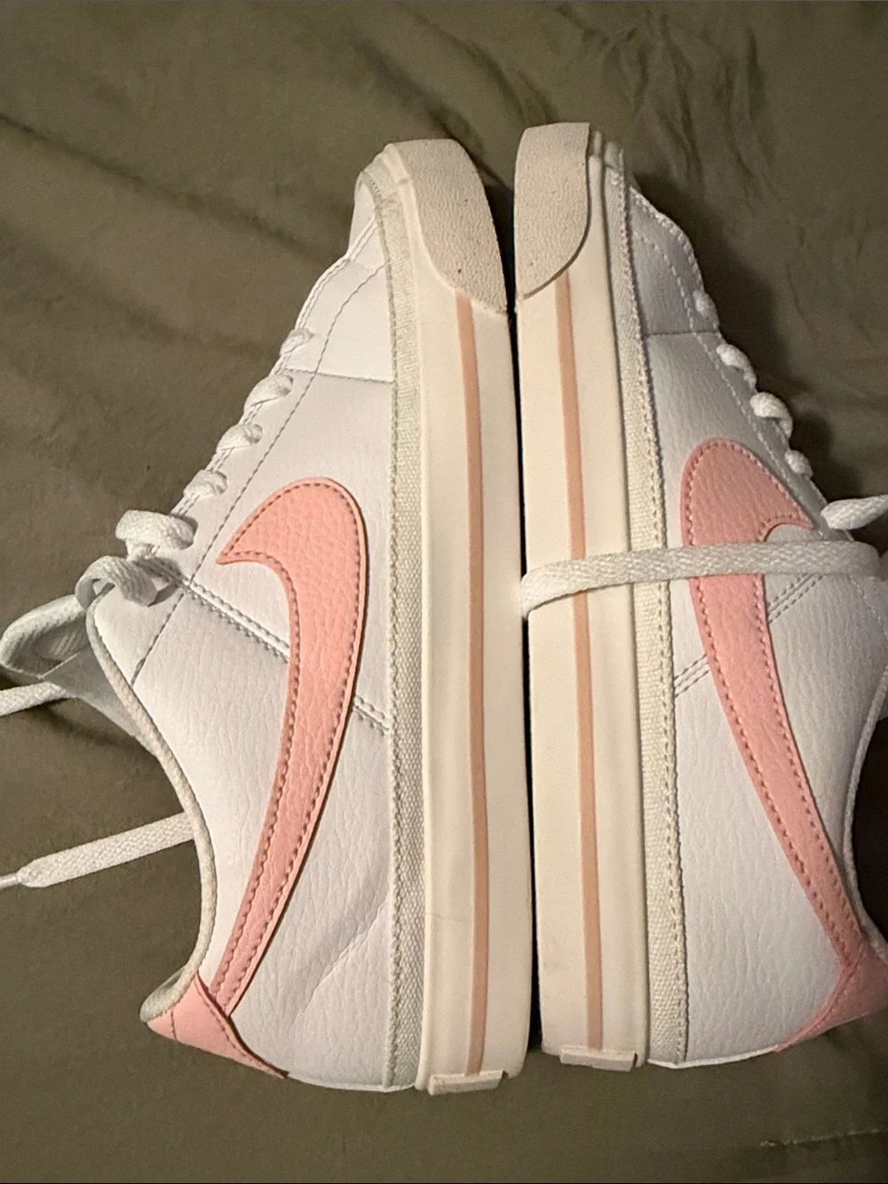 Nike Women's White Sneakers with Light Pink Swoosh